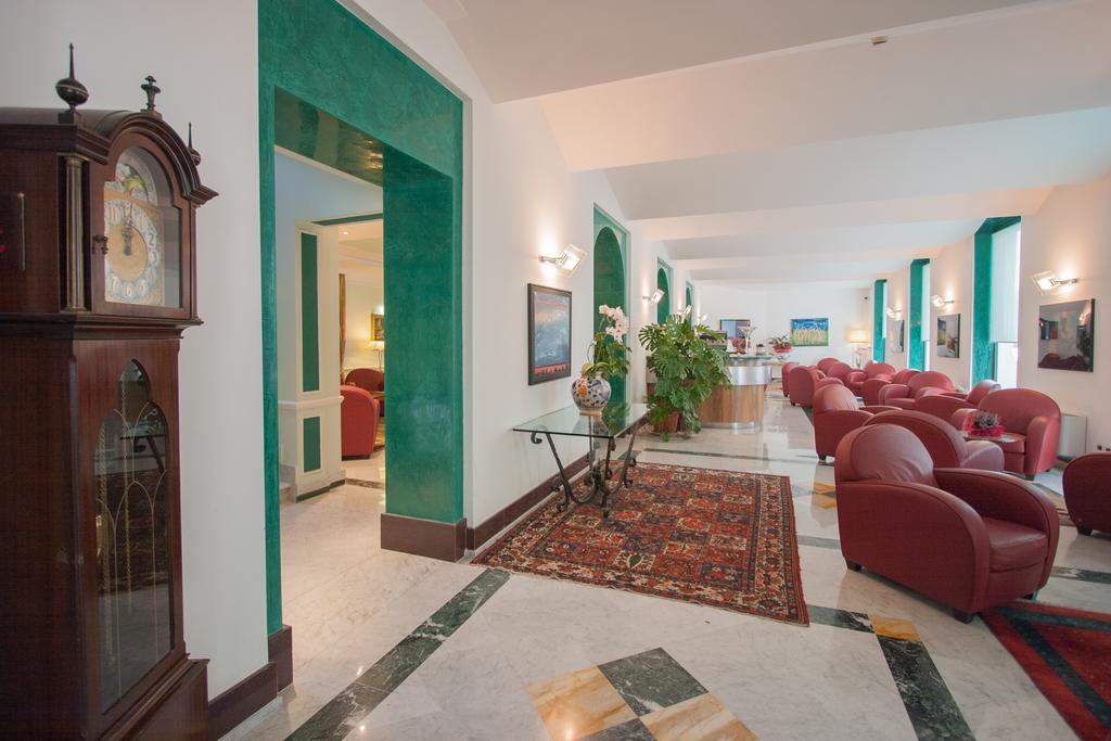 Ateneo Garden Palace Рим Экстерьер фото