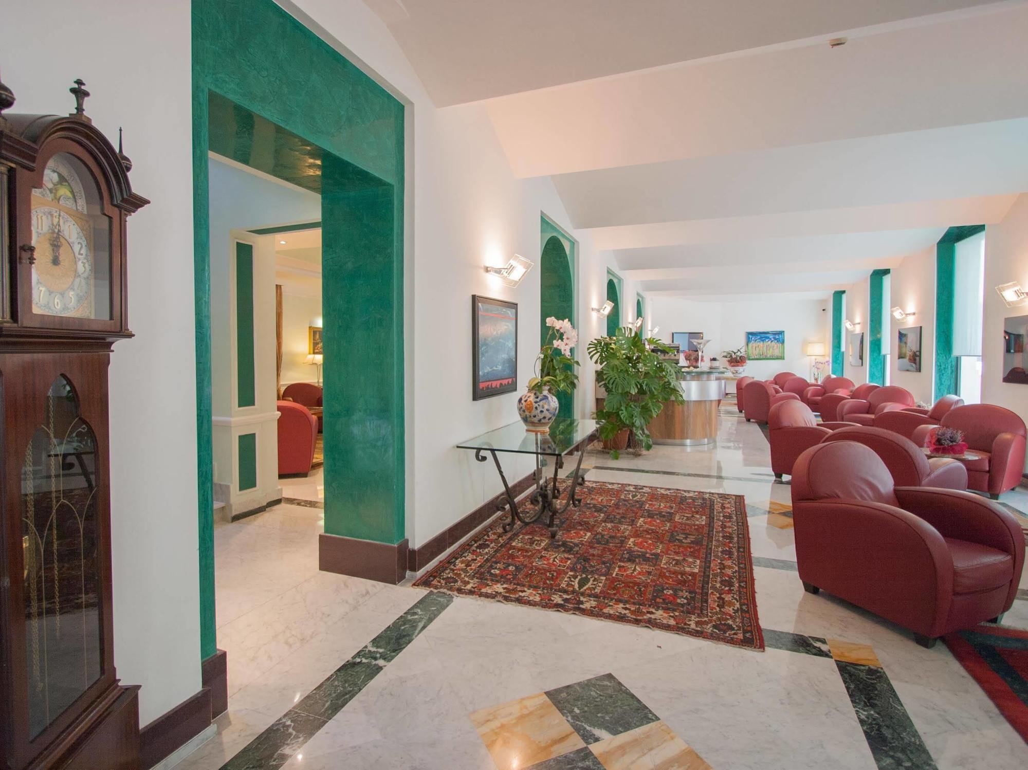 Ateneo Garden Palace Рим Экстерьер фото