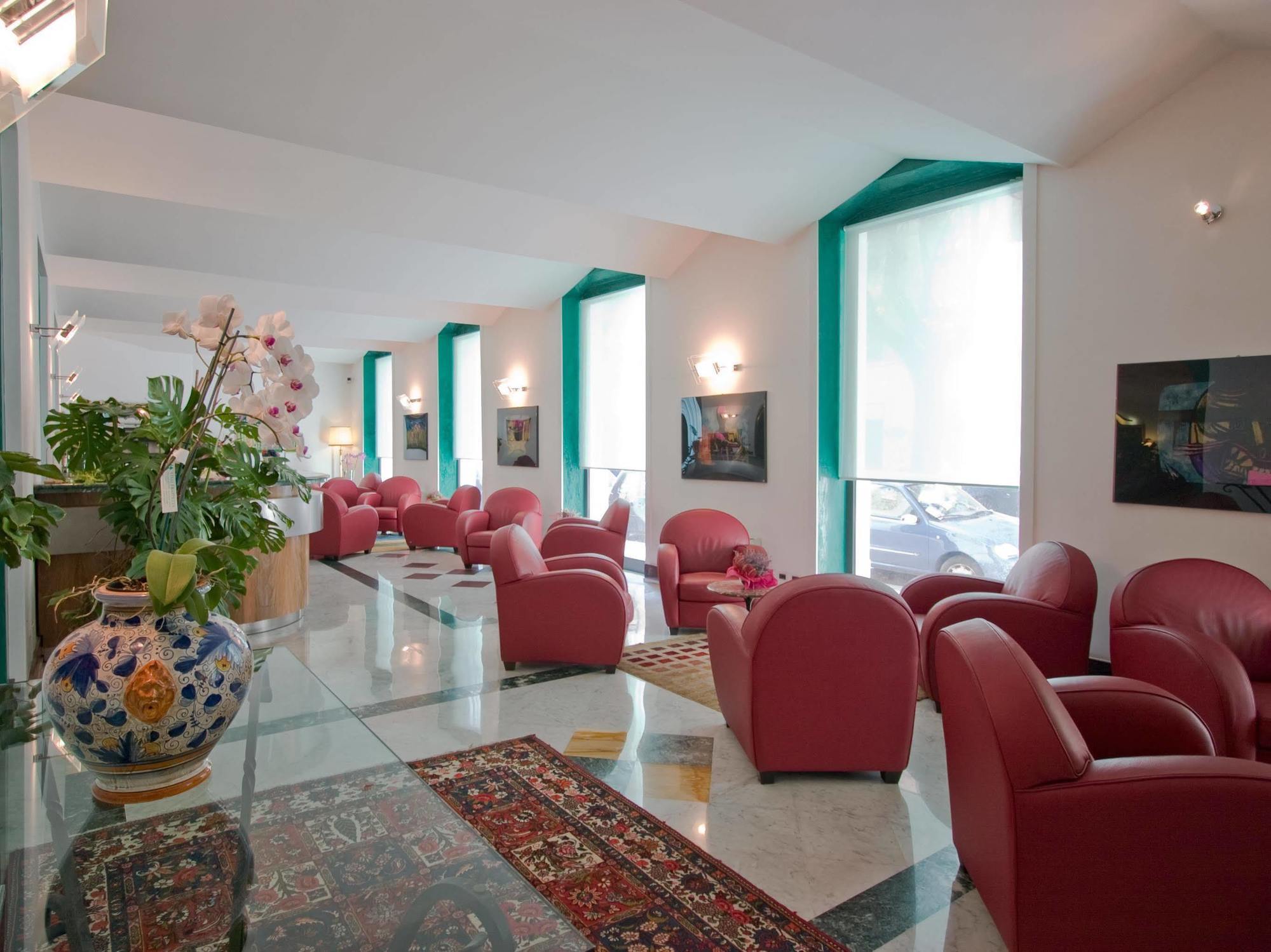 Ateneo Garden Palace Рим Экстерьер фото