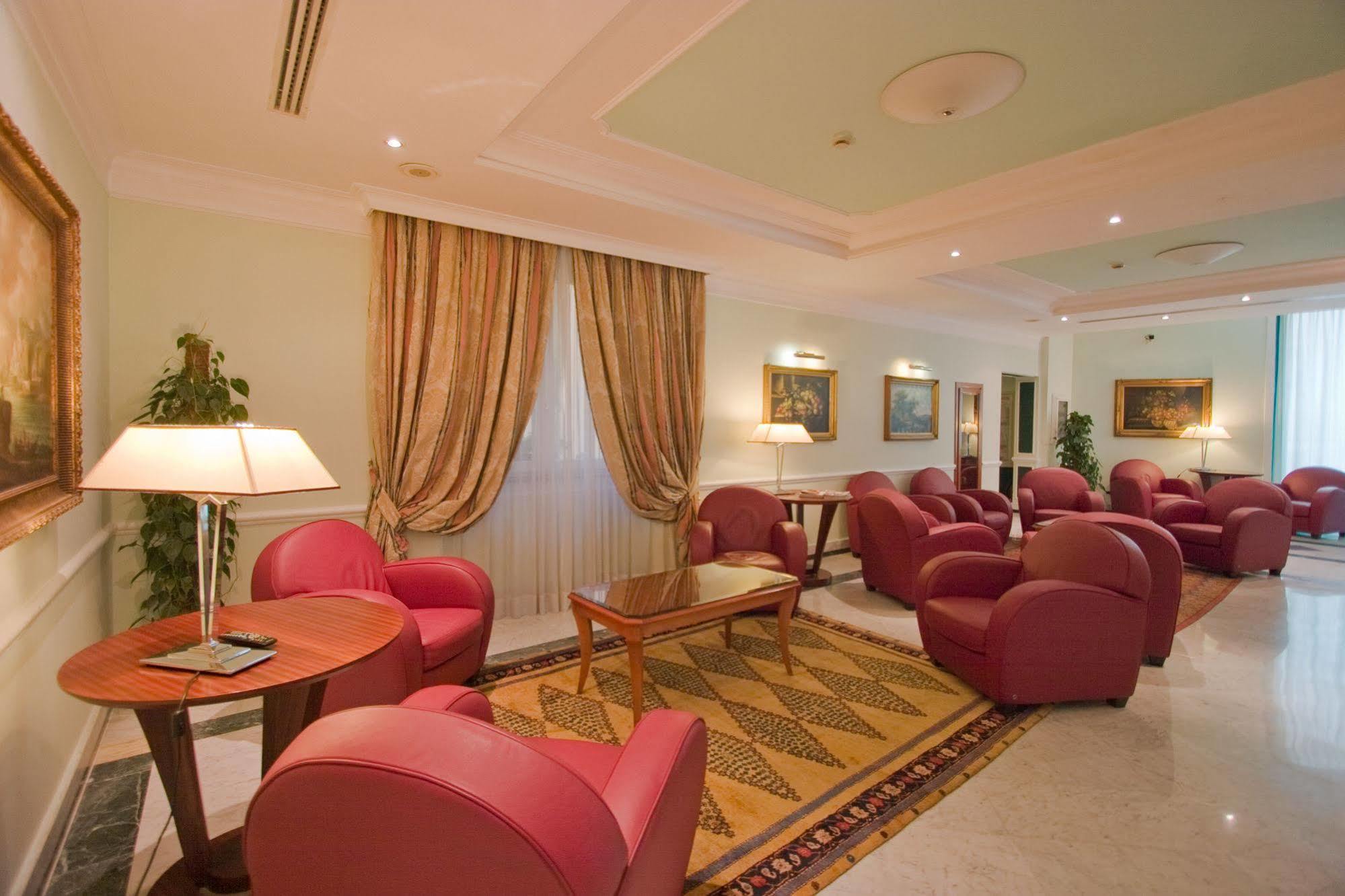 Ateneo Garden Palace Рим Экстерьер фото